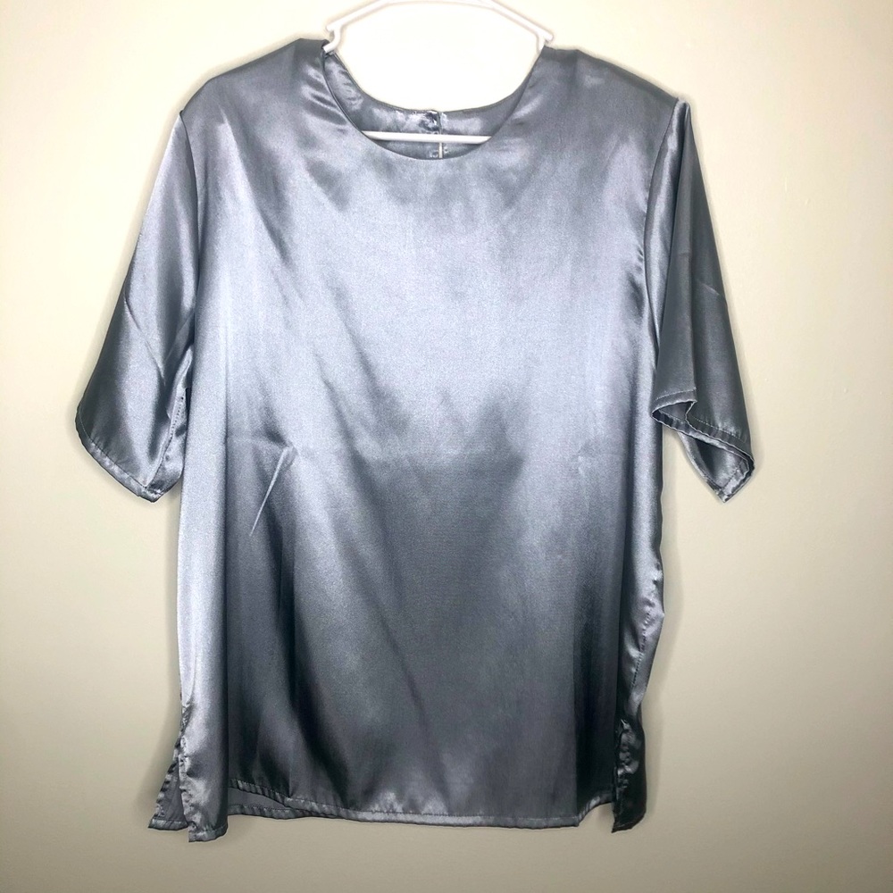 Anthony Richards| Silver Satin| Short Sleeve| Blouse